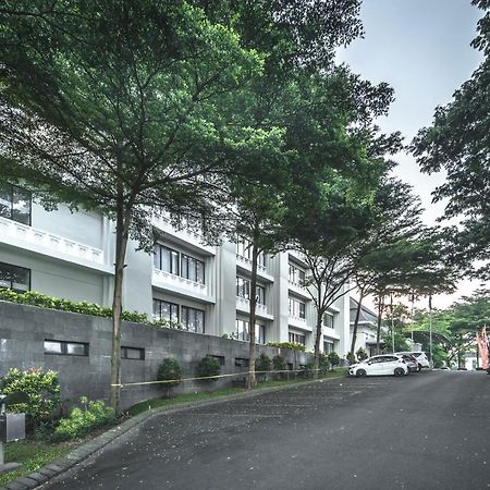 Harris Hotel & Conventions Malang Exteriér fotografie