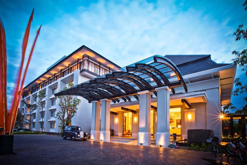 Harris Hotel & Conventions Malang Exteriér fotografie