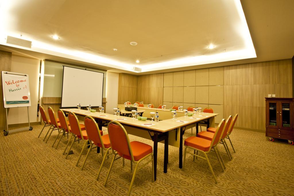 Harris Hotel & Conventions Malang Exteriér fotografie